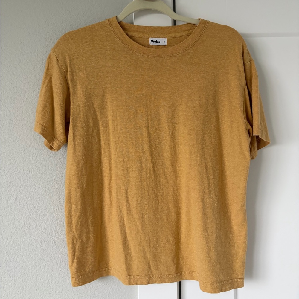Orejas Hemp Tee in curry yellow